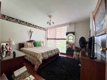 VENDO APARTAMENTO PARA REMODELAR SECTOR OVIEDO