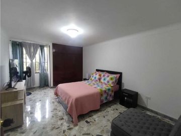 VENDO APARTAMENTO DUPLEX EN EL BOSQUE-2 PARQUEADEROS Y DEPOSITO