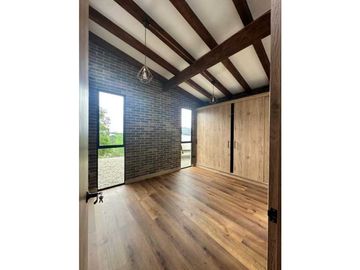 Venta de Casa Ubicada en Vereda Samaria del Carmen de Viboral