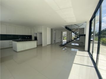 CASA - VENTA - ALFAGUARA LAS MERCEDES - JAMUNDI - SUR