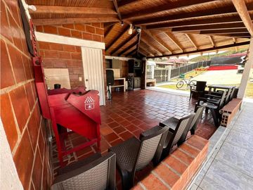 VENDO CASA CAMPESTRE EN EL QUEREMAL (1.094MT2) - LA SONORA