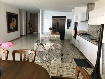Apartamento DELUXE con Vista al Mar en Primera Línea de Playa - 005 R