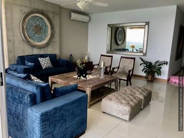 Apartamento DELUXE con Vista al Mar en Primera Línea de Playa - 005 R