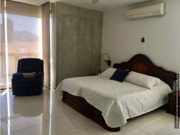 Apartamento DELUXE con Vista al Mar en Primera Línea de Playa - 005 R