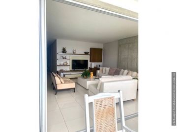 Apartamento DELUXE con Vista al Mar en Primera Línea de Playa - 005 R