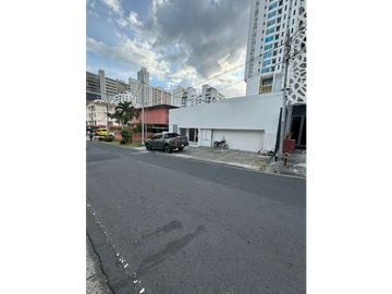 PLAZA COMERCIAL DE 3 LOCALES / SAN FRANCISCO  / 12% RENTABILIDAD