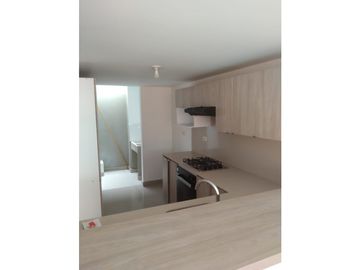 VENTA CASA CIUDAD COUNTRY ALONDRA