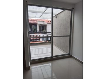 VENTA CASA CIUDAD COUNTRY ALONDRA