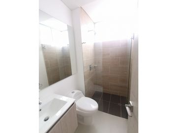 VENTA CASA CIUDAD COUNTRY ALONDRA