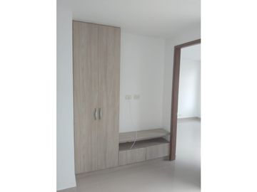 VENTA CASA CIUDAD COUNTRY ALONDRA