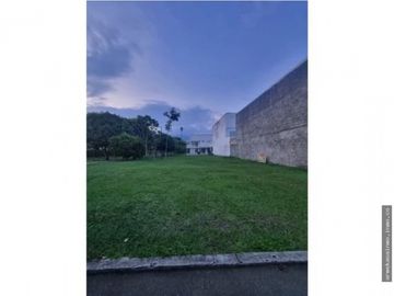 VENTA LOTE ESQUINERO SENDERO DE LAS MERCEDES JAMUNDI