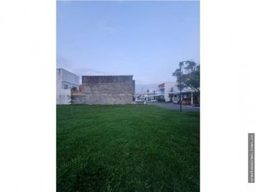 VENTA LOTE ESQUINERO SENDERO DE LAS MERCEDES JAMUNDI