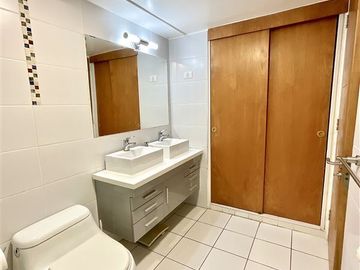 Departamento en Venta en Vespucio Norte / Vitacura