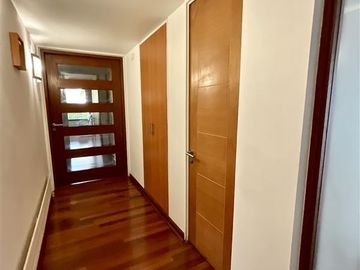 Departamento en Venta en Vespucio Norte / Vitacura