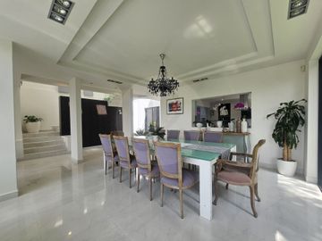 Casa en condominio en venta en Bosque Real