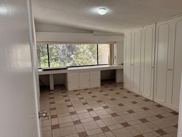 CASA EN VENTA EN PASEO SANTA SILVIA EN SAN CARLOS