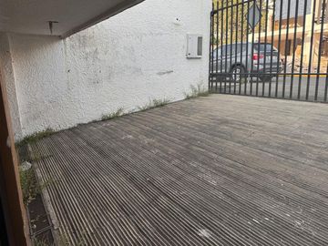 CASA EN VENTA EN PASEO SANTA SILVIA EN SAN CARLOS