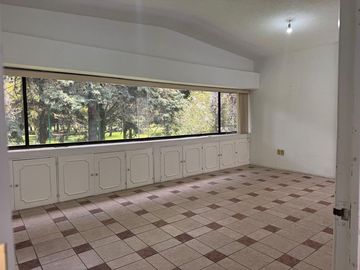 CASA EN VENTA EN PASEO SANTA SILVIA EN SAN CARLOS