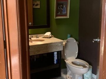 CASA EN VENTA EN PASEO DE LOS CISNES EN METEPEC