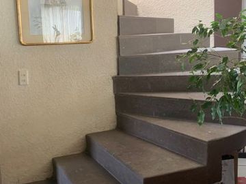 CASA EN VENTA EN PASEO DE LOS CISNES EN METEPEC