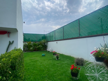Casa en Venta, Fraccionamiento La Joya, Toluca.