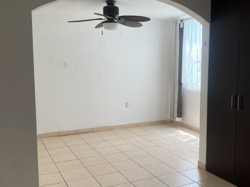 Casa en Venta, Fraccionamiento La Joya, Toluca.