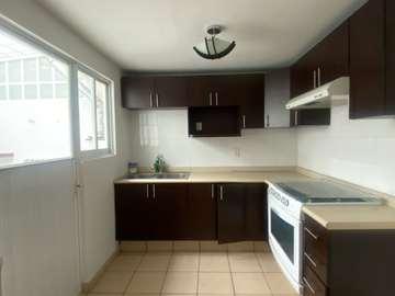 Casa en Venta, Fraccionamiento La Joya, Toluca.