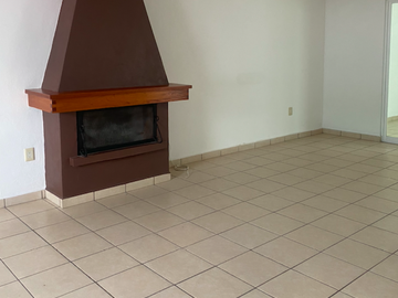 Casa en Venta, Fraccionamiento La Joya, Toluca.