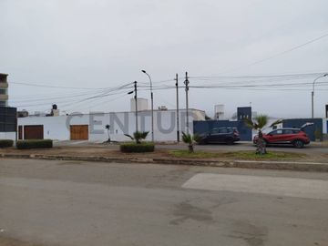 Se vende Casa de Playa frente al mar, en las Palmeras en el San Bartolo Norte