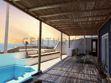 Se vende Casa de Playa frente al mar, en las Palmeras en el San Bartolo Norte