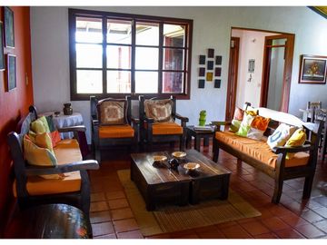 VENTA DE CASA CAMPESTRE EN MONTENEGRO, QUINDO, COLOMBIA