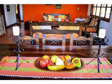VENTA DE CASA CAMPESTRE EN MONTENEGRO, QUINDO, COLOMBIA