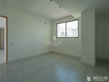 VENDO APARTAMENTO CON VISTA AL MAR EN SAN FRANCISCO, PH ASTRE (P)