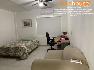 Venta casa Yerbaniz, Carretera Nacional, Monterrey