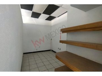 Local comercial en 2do piso. San Lorenzo Juárez Chih.
