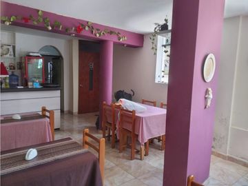 Huanchaco Trujillo vendo casa de 2 pisos con local en primer piso