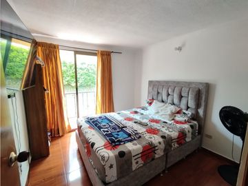 Vendo hermosa casa en conjunto cerrado dos niveles en Makro