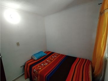 Vendo hermosa casa en conjunto cerrado dos niveles en Makro