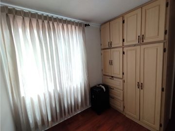Vendo hermosa casa en conjunto cerrado dos niveles en Makro
