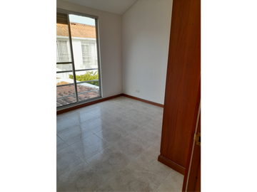 VENDO CASA ALFAGUARA JAMUNDI  W7997888SL
