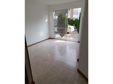 VENDO CASA ALFAGUARA JAMUNDI  W7997888SL