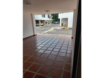 VENTA CASA ESQUINERA CONJUNTO  MELENDEZ CALI  W7998087SL
