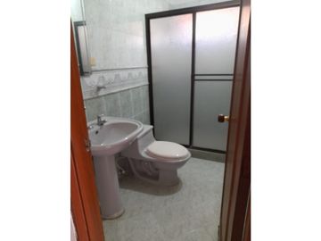 VENTA CASA ESQUINERA CONJUNTO  MELENDEZ CALI  W7998087SL