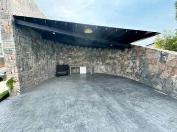 Venta de casa en Fracc. Arboreto ¡Aún puedes elegir colores y acabados!