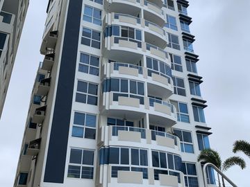Venta departamento de 2 dorm , 116M2 frente al mar, Salinas $100.000