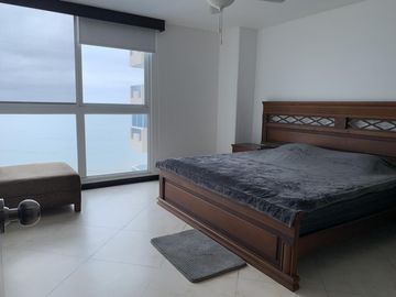 Venta departamento de 2 dorm , 116M2 frente al mar, Salinas $100.000