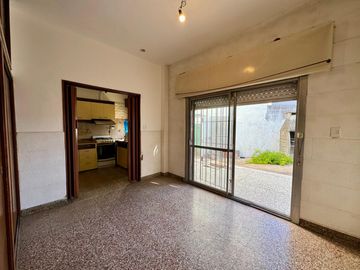 Casa en venta 3 ambientes en Haedo