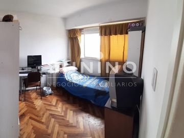 Departamento cuatro ambientes a la venta en San Miguel