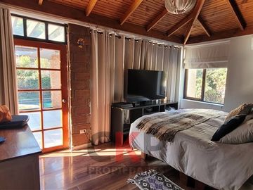 Casa en Venta en CASA EN COMUNIDAD CASTILLO VELASCO/FULL EQUIPADA/LAS CONDES