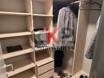 Departamento en Venta en Metro Toesca / Parque O